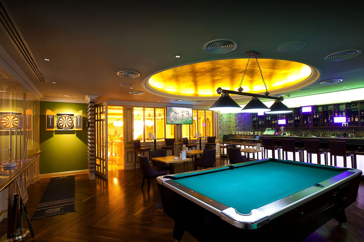 میز بیلیارد و امکانات هتل موسکو دبی